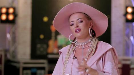 Carla's Dreams, jertfa supremă! Le-a gătit juraților musaca: "De la mine ai un "DA", dar era mai bine cu borș"