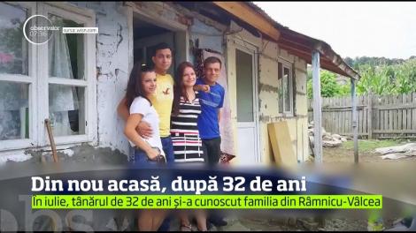 Un tânăr adoptat de o familie de americani şi-a revăzut fraţii din România după 32 de ani