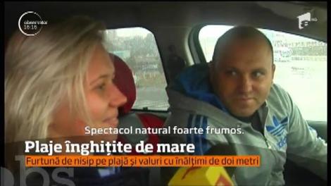 Plaja din Eforie Sud a fost înghiţită de valuri!