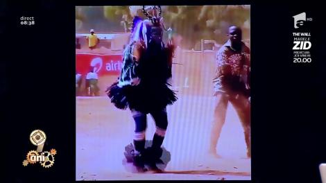 Smiley News. Nimeni nu poate să facă la fel! Ultimul tip de dans