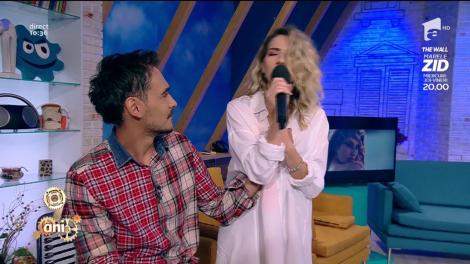 Lidia Buble, dedicație pentru Răzvan: ”Da’ poți lăsa la mine o cămașă - Când te întorci să știi că ești acasă - Să am ce lua în grabă dimineața - Eu te-aș purta pe mine și o viață!”