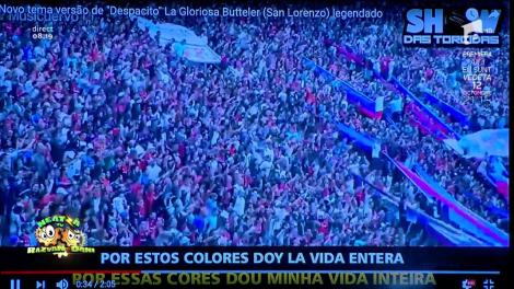 ”Despacito” este hit și în tribune, printre microbiști! Galeria echipei din care a făcut parte și Papa a cântat de a răsunat stadionul