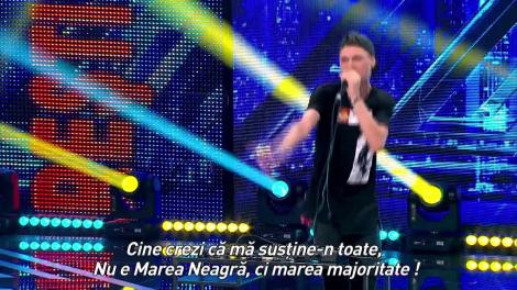 Ştefan Condrea interpretează o compoziţie proprie de BEATBOX, pe scena de la X Factor!