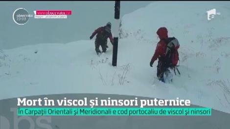 Turist mort în munţi, acolo unde vântul bate cu peste 100 de kilometri pe oră