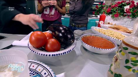 Reţetă italiană la Prietenii de la 11 -  "Pasta alla norma"
