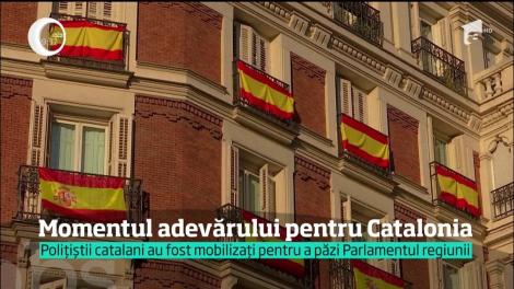 Momentul adevărului pentru Catalonia! Polițiștii catalani au fost mobilizați pentru a păzi Parlamentul regiunii