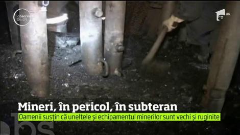 Lacrimi şi revoltă! A fost a doua zi de doliu în Lupeni, acolo unde cel de-al doilea miner din mină a fost condus pe ultimul drum