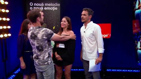 Antonia a venit la X Factor! Dani: ”Ce cauți aici?”. În realitate se numește Adela Ciocan și cântă pe oriunde apucă!