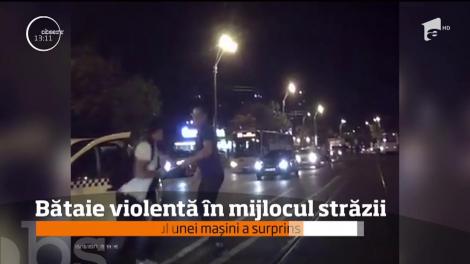 Bătaie violentă în trafic, pe o stradă din Capitală