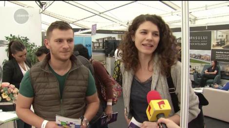 Ratele la bancă cresc, românii tot se împrumută. Analiştii nu exclud ca România să intre în curând într-o nouă bulă imobiliară