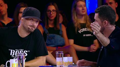 I-a apărut pe mână numele la care se gândea în secret Cheloo! Andrei Crăciun le-a dat fiori tuturor cu un număr impresionant de mentalism!