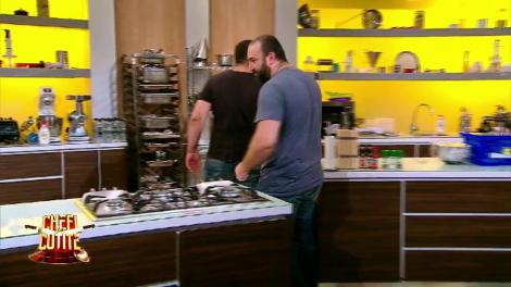 Bătălie la cuțite între frații Cărbunaru! Marian a făcut spectacol! „Mă, ăsta le are cu diplomația”