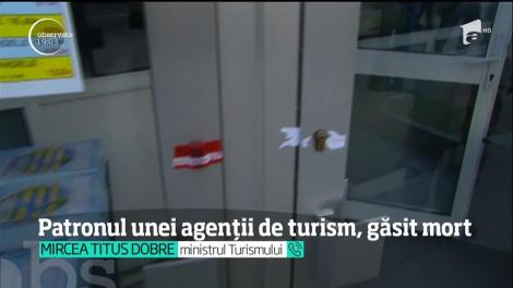 Patronul unei cunoscute agenţii de turism a fost găsit mort în centrul Capitalei