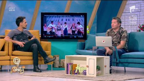 Smiley News. Aşa ceva NU AI VOIE să ratezi! Cum sună meldia ”Cântă cucul bată-l vina” cântată de o chinezoaică