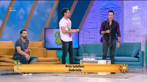 Aşa ceva nu ai mai auzit! Ştefan Bănică Jr. cântă cu onomatopee. Cum sună "Love Me Tender" interpretată doar cu "Mac, Mac, Mac"