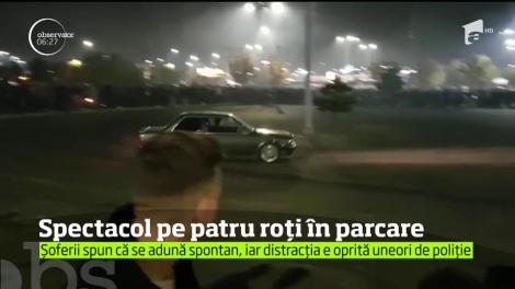 Spectacol de drift, în parcarea unui complex comercial din Capitală: "Își tocesc roțile, își descarcă rezervorul p-aici"