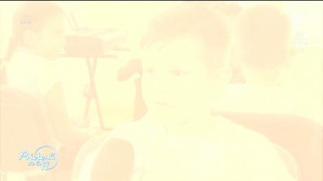 Cătălin Crișan este profesor la propria școală