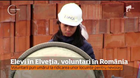 Zece elevi de la o prestigioasă şcoală din Elveţia au venit în România să lucreze ca voluntari