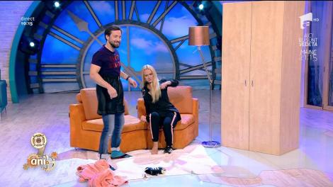 Dani, între amanta Anda Adam şi soţia Flavia - în piesa de teatru "Dulapul plin cu surprize"