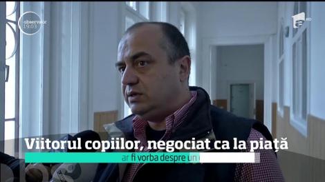 Viitorul copiilor, negociat ca la piață. Asistentă socială arestată pentru că vindea orfani pe mii de euro