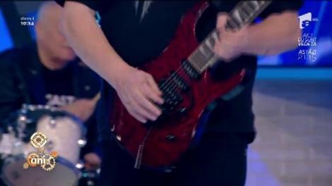 Compact B - „Mă voi întoarce”