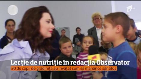 Greu în România. Lecție de nutriție la Observator. Micuţii au aflat tainele unei redacţii de ştiri, dar şi cum să înveţe să mănânce sănătos