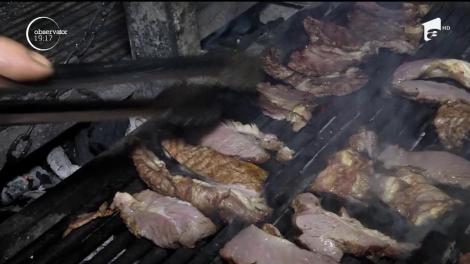 Sibienii ştiu reţeta care combate frigul: Sarmale şi grătare