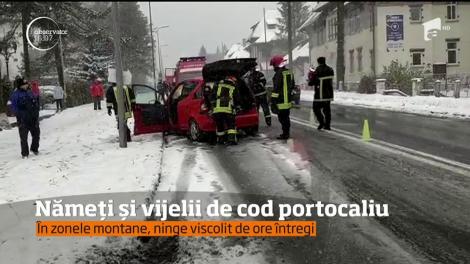 Iarna se străduieşte din răsputeri să ia locul toamnei!