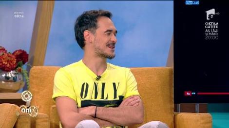 Nunțile la care invitații primesc ultimul model de iPhone, în loc de mărturii: "Să ai ce să iei acasă"