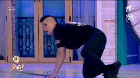 Luptă cu săbii! Demonstrație de luptă de film, la Neatza