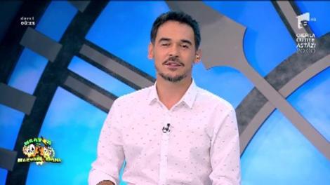 Mesajul zilei de pe Facebook: ”Cum se numește filmu ăla cu Van Dam când zice Van Dam la mafioți care a omorato pe gagica lui și zice - Cămăn madăfacă, cămăn?”