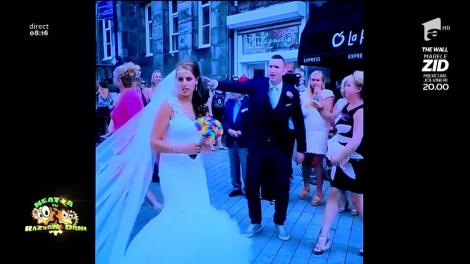 ”Ia-ți mireasă ziua bună”, varianta electronică. Socrii sunt șocați: "Hai, sus piciorul! Hopa, hopa!"