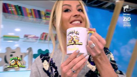 "Ție ți-am luat un carton de mici, dar nu am putut să-i inscripționăm. Erau uleioși". Echipa de la Neatza a primit cel mai util cadou: ”Ca să nu ne mai amestecăm enzimele între noi”