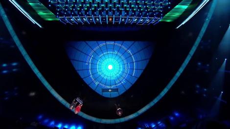 O „cădere liberă” norocoasă și o declarație de iubire unică! Ioana și Alex pornesc în misiunea de a escalada „Marele Zid”!