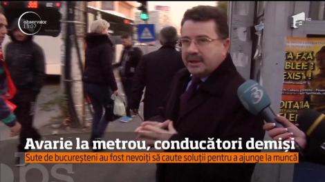 Avarie la metrou! O bucată de plafon s-a prăbușit pe o linie de tensiune