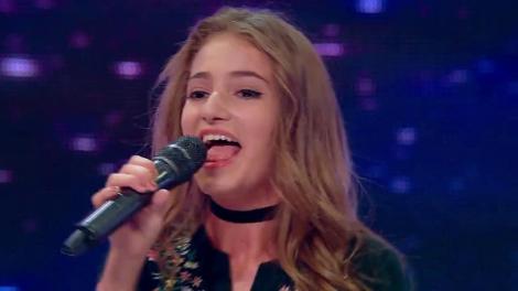 Adele - "When We Were Young". Vezi interpretarea Andreei Dănăilă, la X Factor!