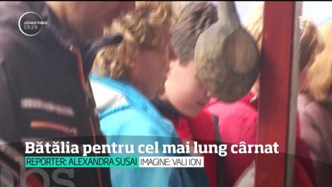 Bătălia pentru cel mai lung cârnat! Bucătarii din Parcul Naţional vor să intre în cartea recordurilor