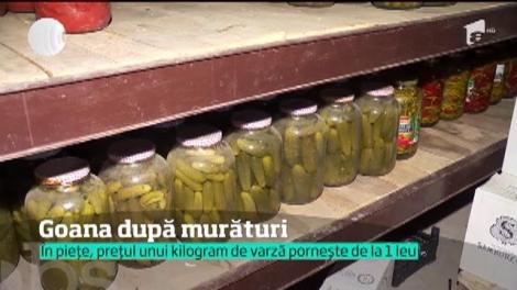 Murăturile sunt vedetele sezonului! Un borcan de gogoșari costă în târg în jur de 15 lei