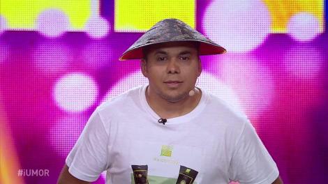 „Băăăă, voi v-ați pierdut mințile?”. Faceți cunoștință cu omu' care A GREȘIT EMISIUNEA la care trebuia să vină: „Dă-i înainte că mă p--ș pe ea!”