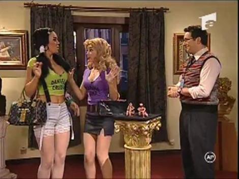 Daniela Crudu și Marina Dina, pentru prima dată la Muzeul de Artă:„Cât de tare că avem și „zghid”!”