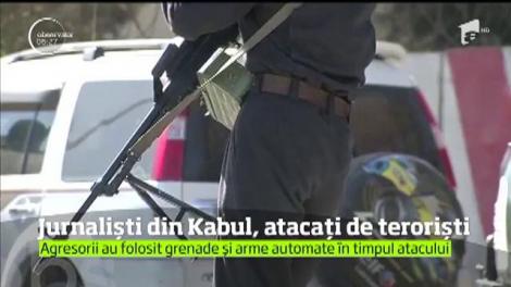 Un post privat de televiziune din capitala Afganistanului a fost atacat de mai mulţi indivizi înarmaţi
