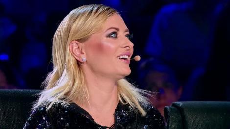 Horia Brenciu, acest poet neînțeles al neamului! A scris versuri, special pentru doamna Delia: ”În jurul tău roiesc bărbați / Ei zic că sunt super-dotați / Eu spun că n-ai avut noroc”