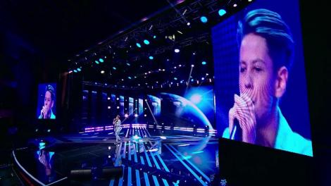 Ed Sheeran - "Shape of You". Vezi interpretarea lui Teodor Debu, la X Factor!