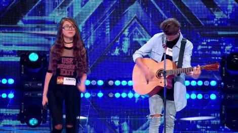 Michael Buble - "Feeling Good". Vezi interpretarea Anei Maria Vasâi și a lui Teodor Debu, la X Factor!