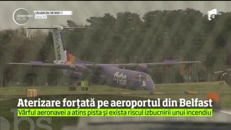 Aterizare forțată pe aeroportul din Belfast. În avion erau 56 de persoane