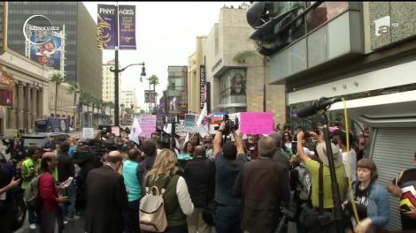 Demonstraţie de amploare la Hollywood!