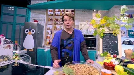 Rețetă de post. ”Salată magică” cu ingrediente foarte sănătoase