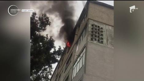 O explozie urmată de un incendiul violent a înspăimântat un cartier întreg din Constanţa