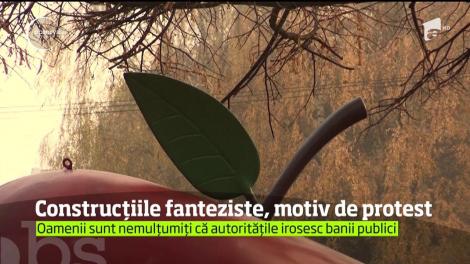 Zeci de bistriţeni au ieşit în stradă, nemulţumiţi că municipalitatea dă viaţă unor proiecte fanteziste în loc să asfalteze străzi