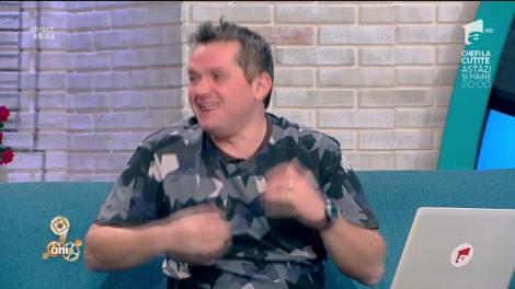 Smiley News. Nu există aşa ceva! Uită de tunsul cu barda, aţa şi alte nebunii. Noua fiță în materie de tunsori este genială